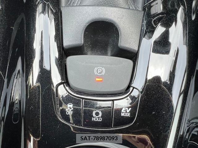 Toyota C-HR 2017-03 350559-4