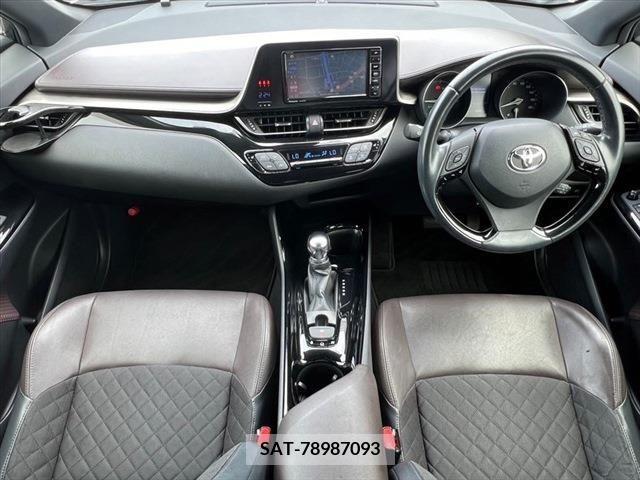 Toyota C-HR 2017-03 350559-1