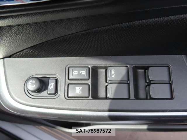 Suzuki SWIFT 2018-12 320971-19