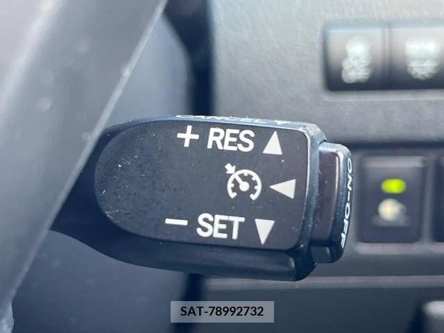 Toyota ALPHARD 2012-12 389041-7