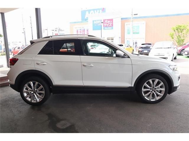 VolksWagen T-ROC 2021-03 17176-23