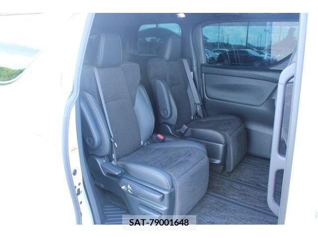 Toyota ALPHARD 2022-04 355598-13