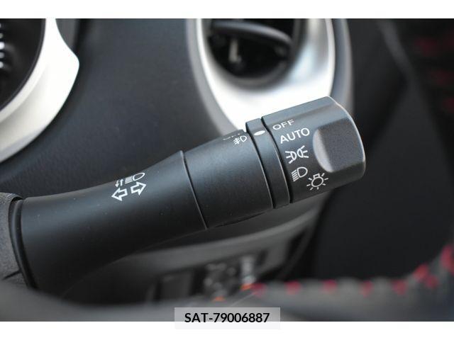 Nissan JUKE 2017-07 391596-10