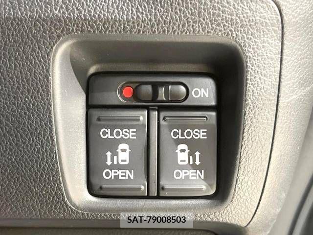 Honda N BOX CUSTOM 2012-03 306437-4