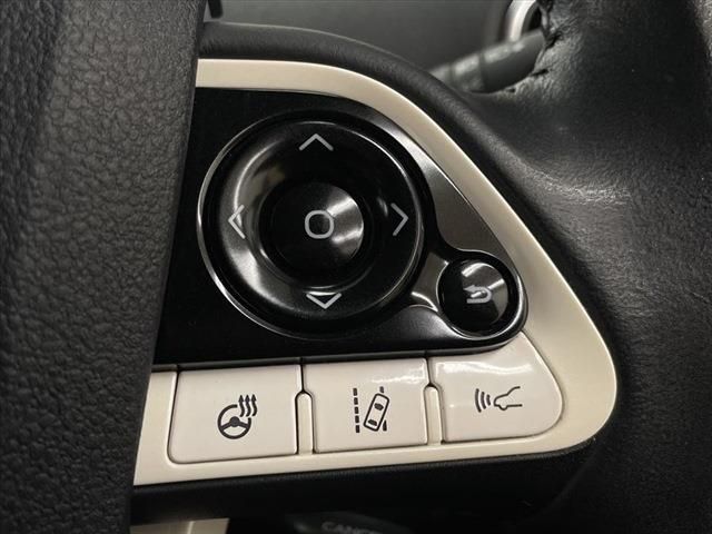 Toyota PRIUS PHV 2017-03 21449-28