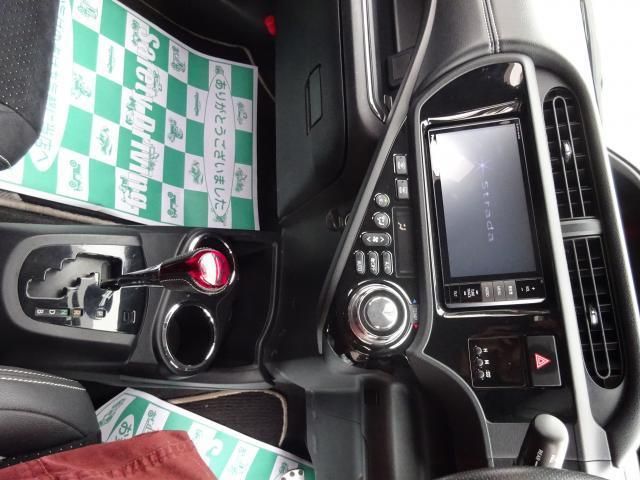 Toyota AQUA 2014-06 181965-13