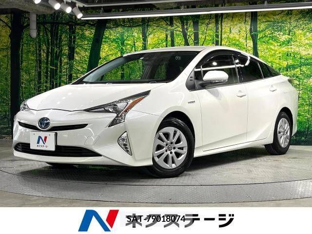 Toyota PRIUS 2015-12 340303-0