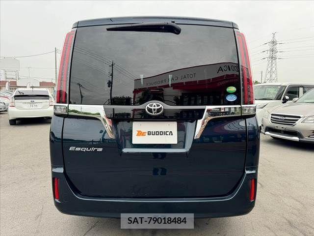 Toyota ESQUIRE 2017-11 268516-13