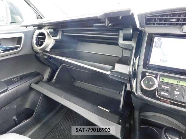 Toyota COROLLA AXIO 2013-12 314932-15