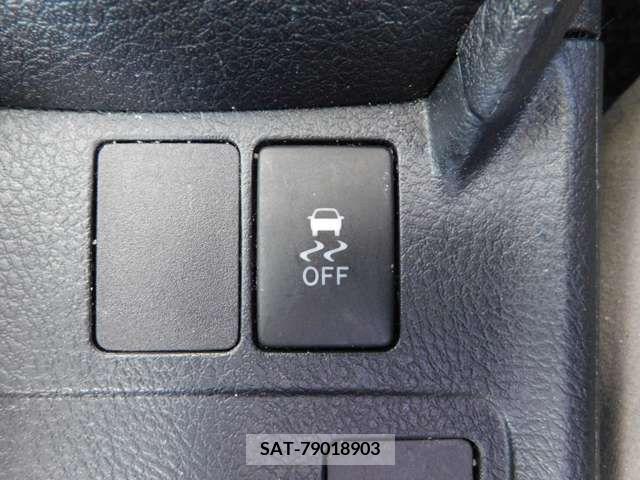 Toyota COROLLA AXIO 2013-12 314932-3