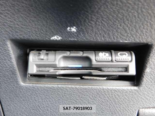 Toyota COROLLA AXIO 2013-12 314932-13
