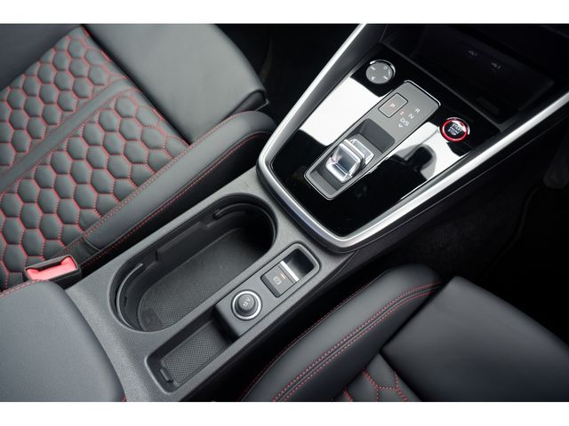 Audi S3 2022-12 185406-15