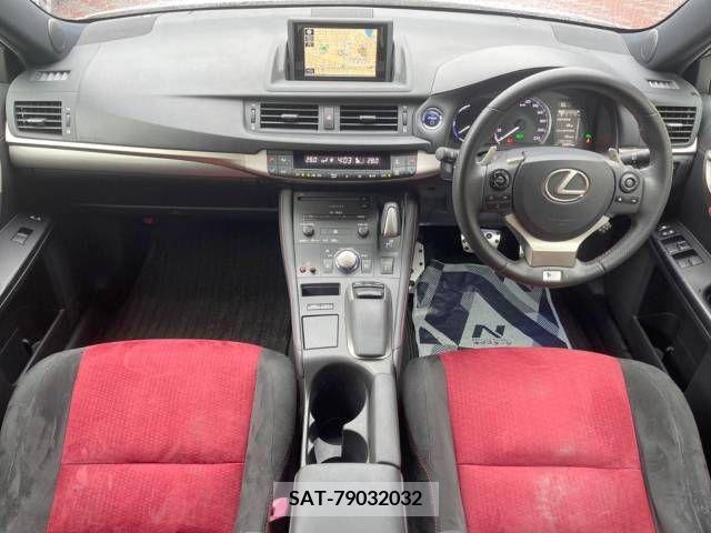 Lexus CT 2014-07 275266-1