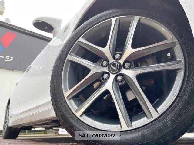 Lexus CT 2014-07 275266-13
