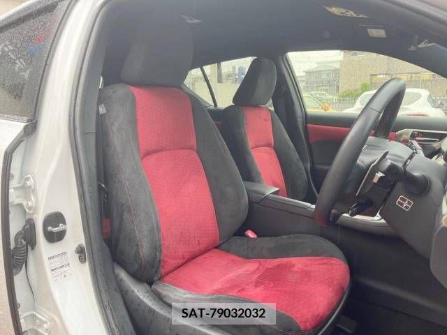 Lexus CT 2014-07 275266-8