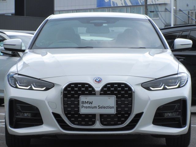 Bmw 4 SERIES 2022-10 2040-24