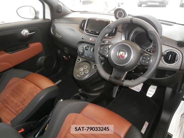 Abarth 595 2018-06 271438-17