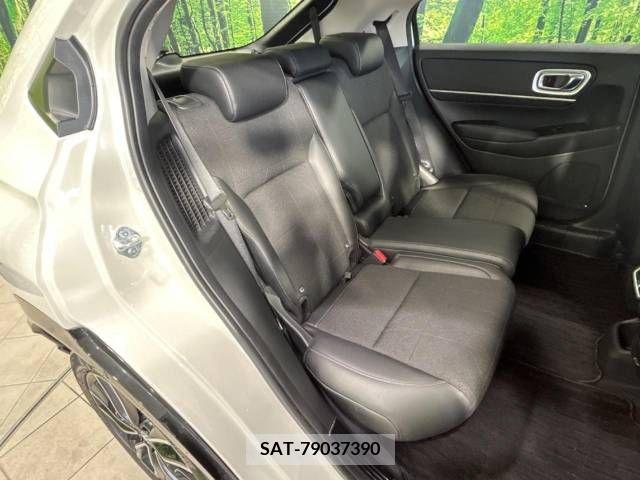 Honda VEZEL 2021-04 340353-9