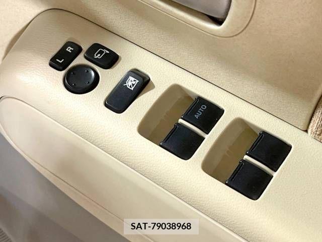 Nissan MOCO 2008-08 354809-5