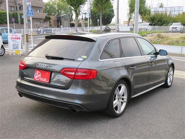 Audi A4 2014-12 21349-5
