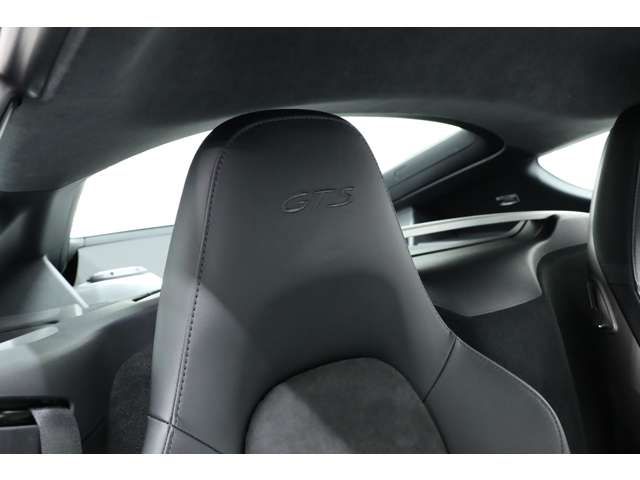 Porsche CAYMAN 2016-06 189726-8