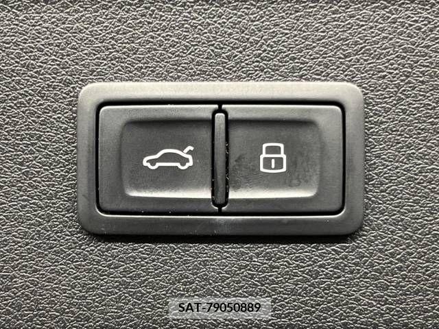Audi Q3 2015-01 317796-6