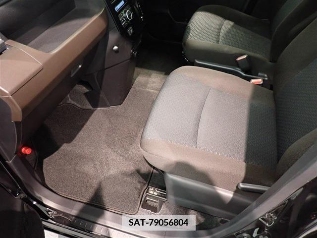 Toyota ROOMY 2021-08 335786-22