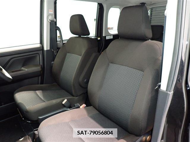 Toyota ROOMY 2021-08 335786-21