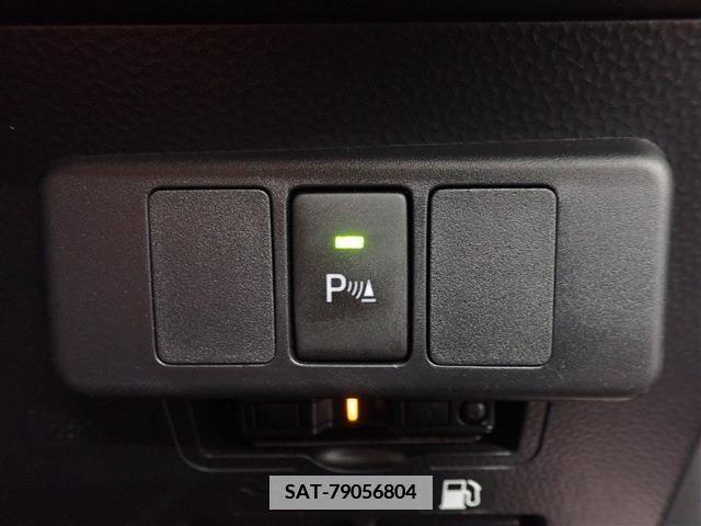 Toyota ROOMY 2021-08 335786-17