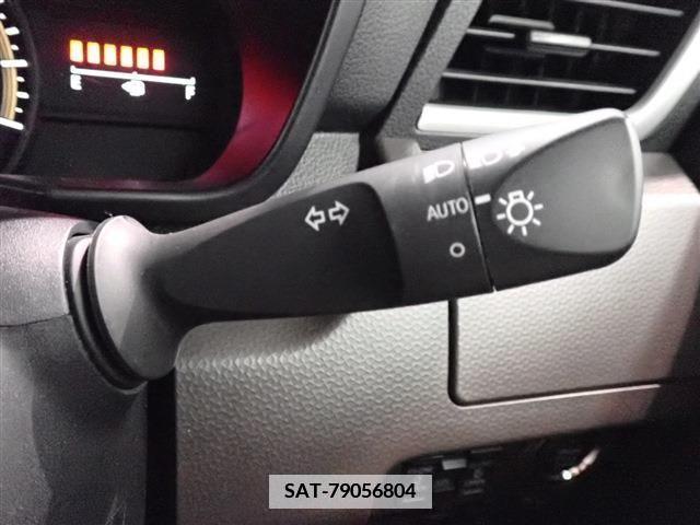 Toyota ROOMY 2021-08 335786-18