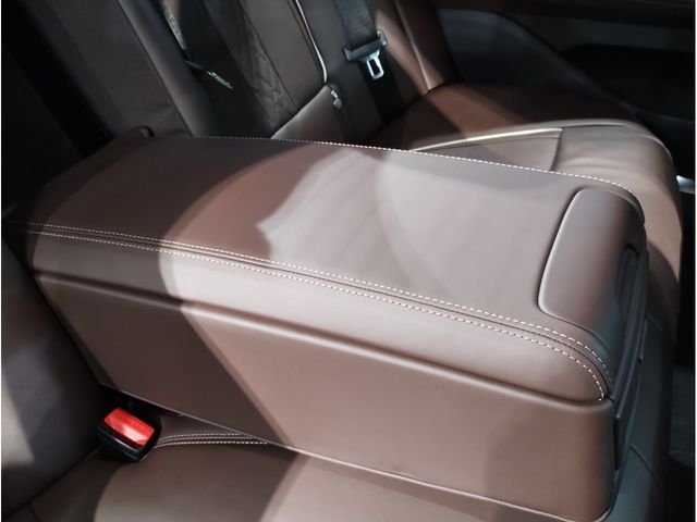 Bmw 7 SERIES 2018-11 192045-14