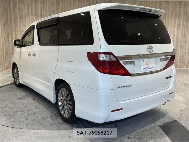 Toyota ALPHARD 2014-07 279775-6