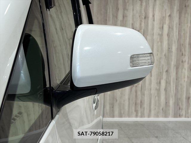 Toyota ALPHARD 2014-07 279775-13