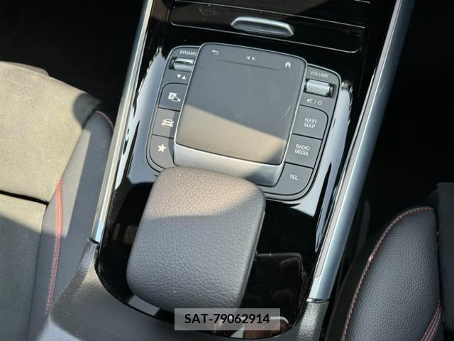Mercedes Benz EQA 2021-06 210090-13