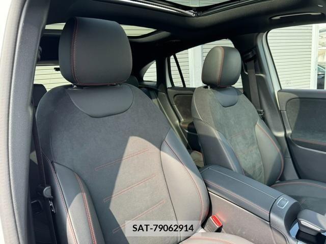 Mercedes Benz EQA 2021-06 210090-14