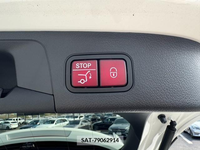 Mercedes Benz EQA 2021-06 210090-16
