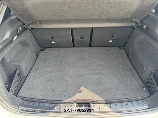 Mercedes Benz EQA 2021-06 210090-17