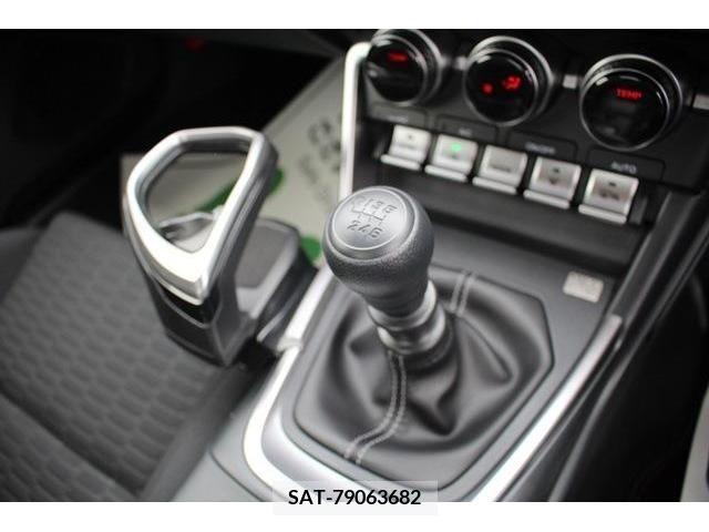 Toyota 86 2022-04 270831-1