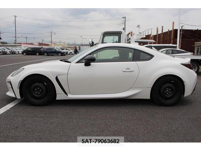 Toyota 86 2022-04 270831-6