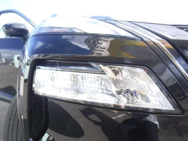 Nissan X-TRAIL 2023-01 20952-15
