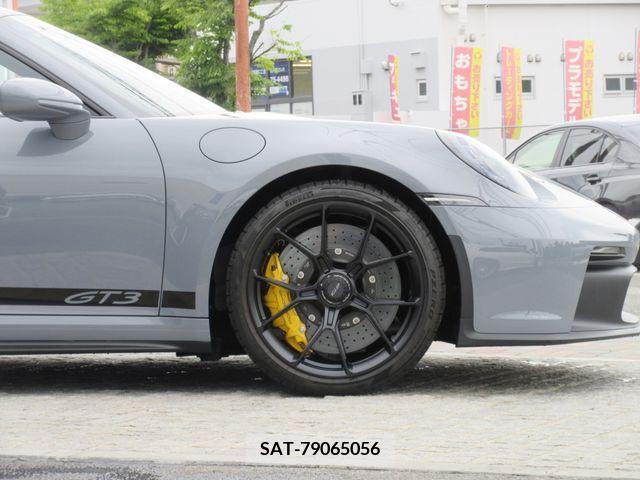 Porsche 911 2023-04 377167-8