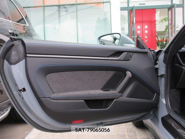 Porsche 911 2023-04 377167-23