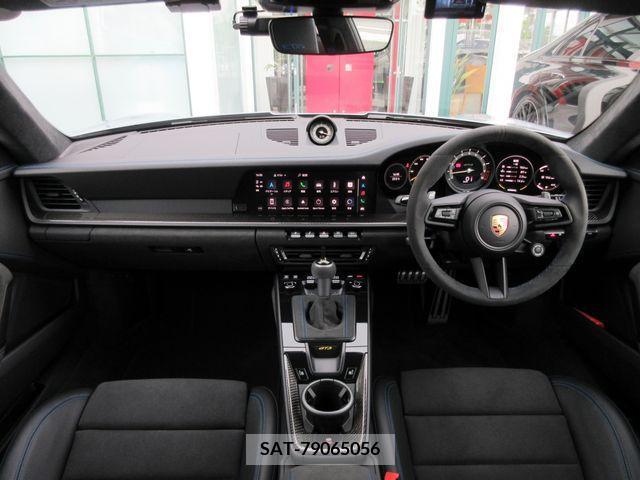 Porsche 911 2023-04 377167-1