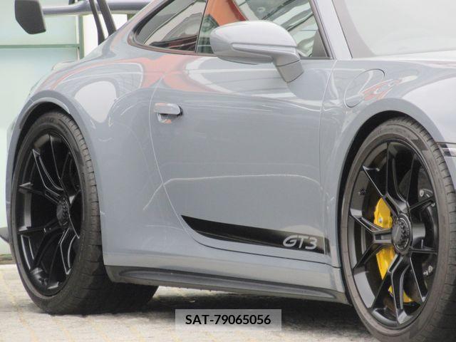 Porsche 911 2023-04 377167-5