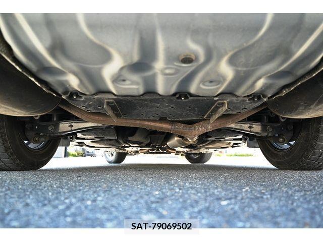 Toyota MARK X 2013-03 276297-8