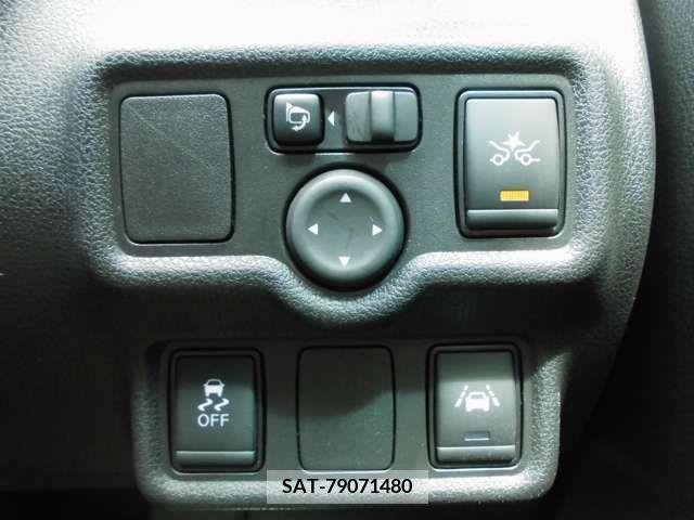 Nissan NOTE 2016-09 365279-6