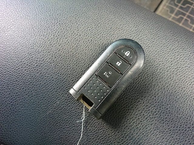 Daihatsu TANTO CUSTOM 2016-08 12549-21