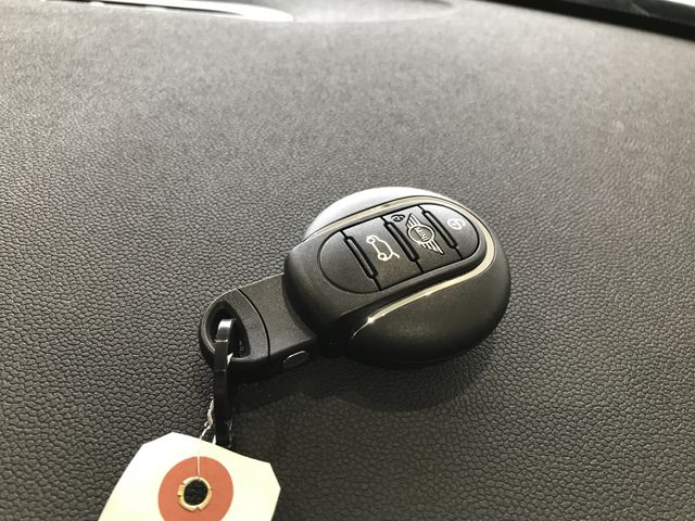 Bmw MINI 2018-11 190974-25