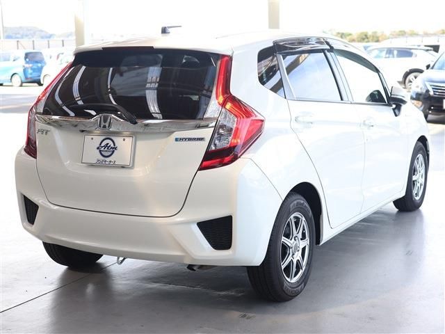 Honda FIT HYBRID 2013-11 185492-3