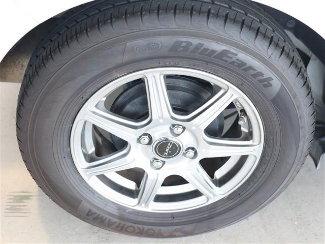 Honda FIT HYBRID 2013-11 185492-9